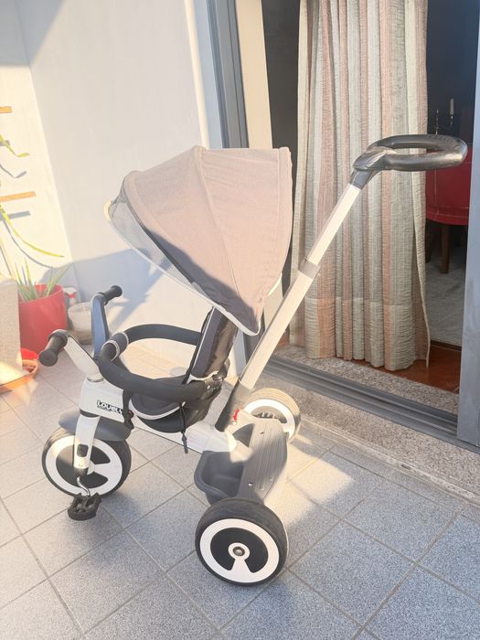 Evolutionary Tricycle457156856634429443
