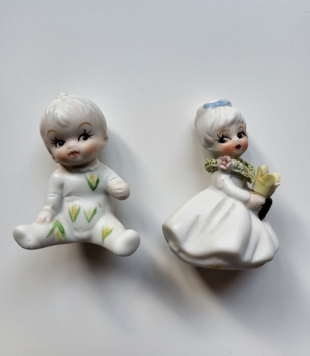 2 Estatuetas miniatura de porcelana Bisque