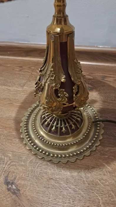 Mosiężna lampka stołowa