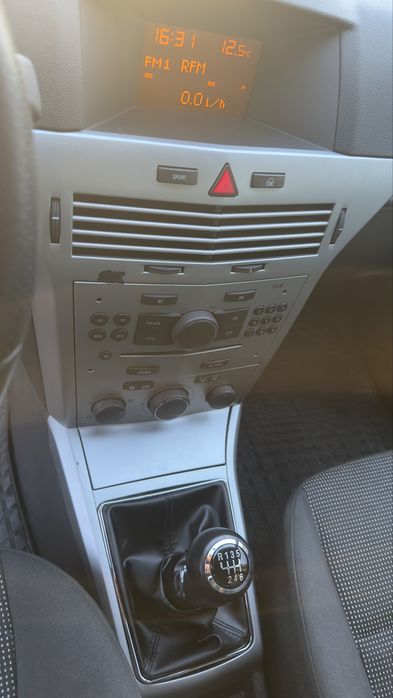 Opel astra 1.7cdti 125cv / 139mil klm reais