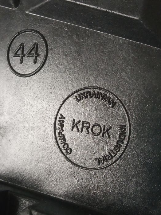 44 KROK зимові черевики берці