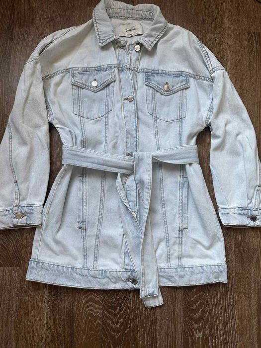 Джинсова куртка оверсайз жіноча Stradivarius розмір S
