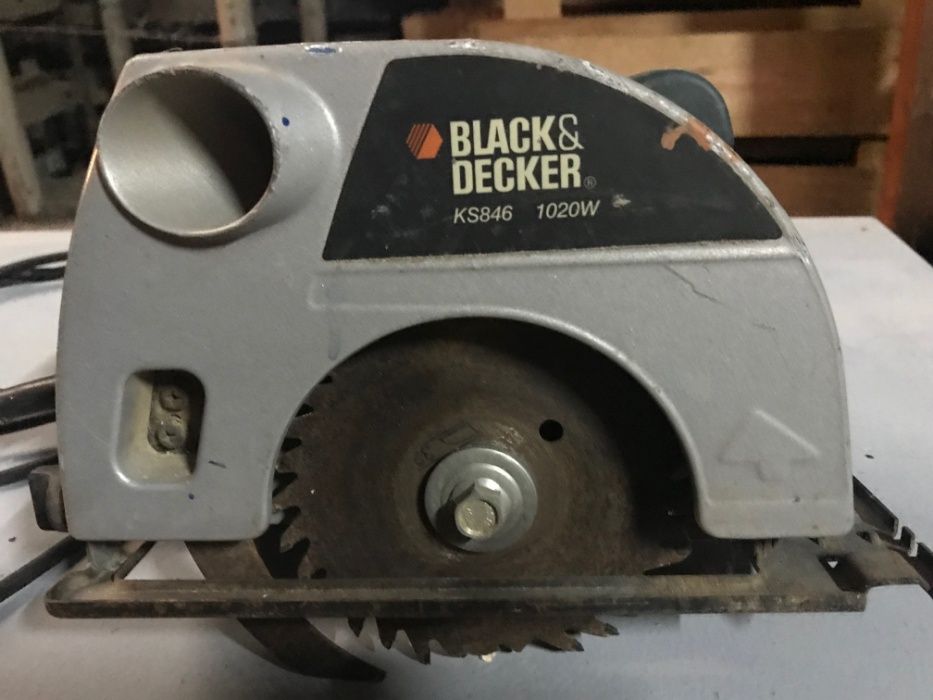 Serra Circular Black & Decker KS 846