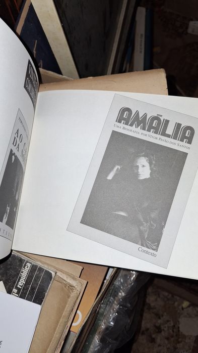 Catálogo 1990 contexto Amália Rodrigues Al Berto Pessoa