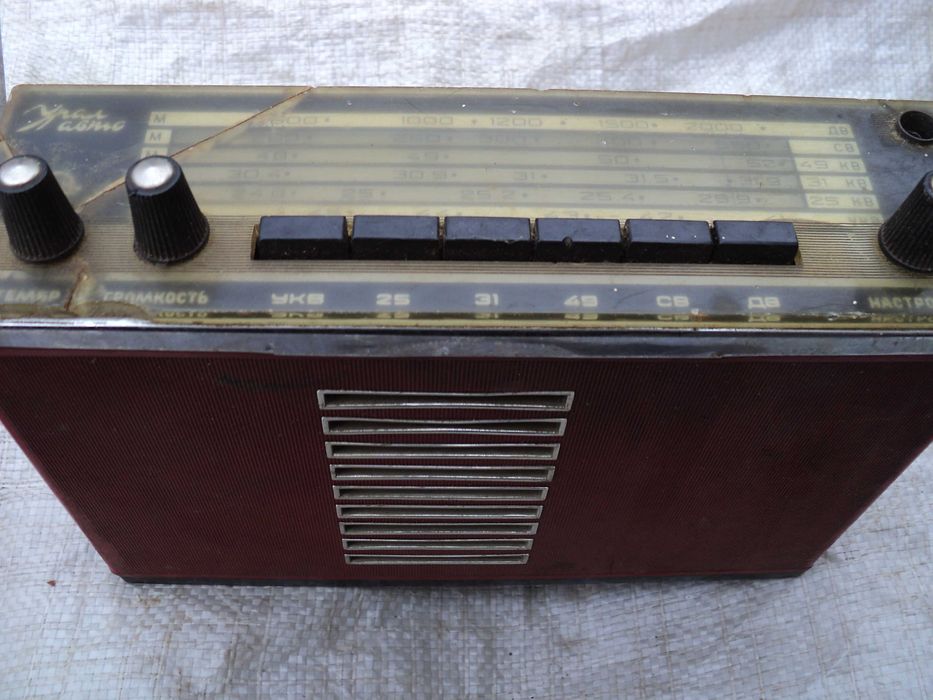 Урал авто радіоприймач