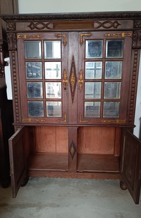 Armário/vitrine estilo Holandês