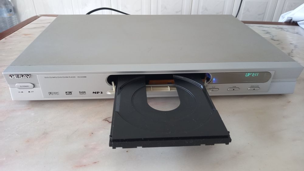 Selling a very inexpensive DVD player64729682831491121