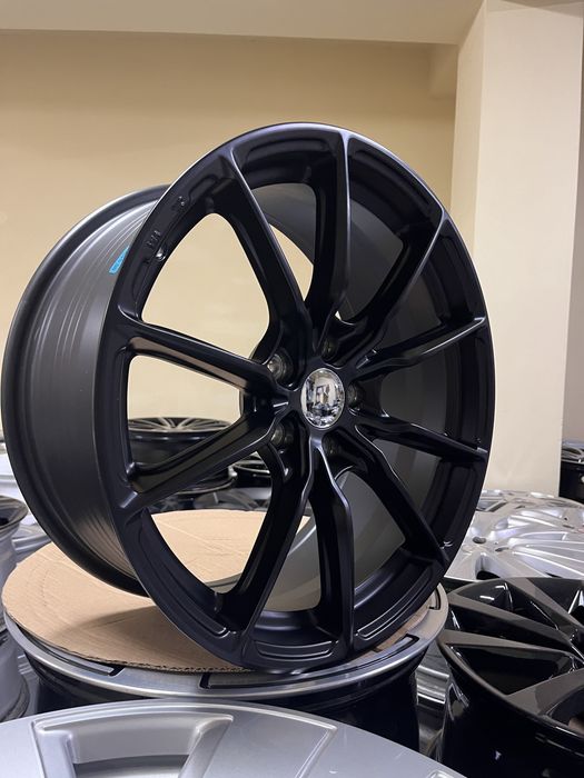 Jantes 18” 5x112 Novas Estilo HRE Preto Matte