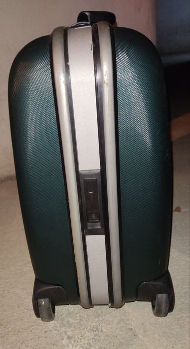 Mala de viagem em PVC