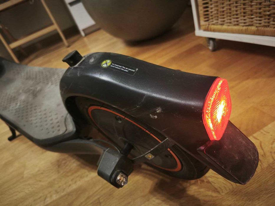 Електросамокат самокат скутер 400w Ninebot KickScooter F65D