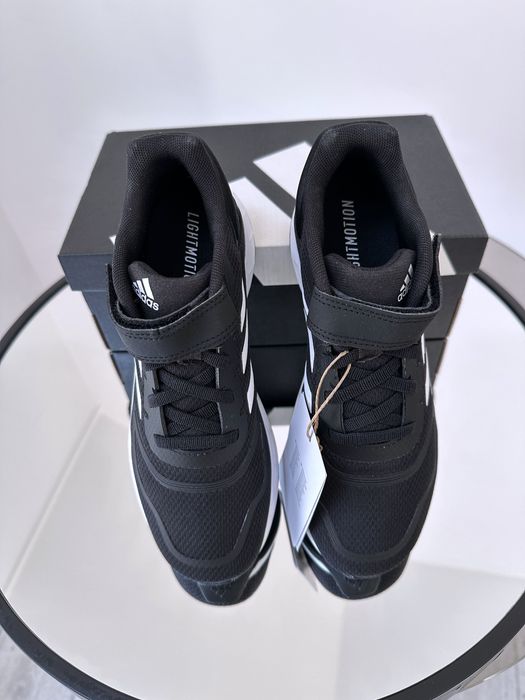 Легчайшие кроссовки на липучках сеточка  Adidas
