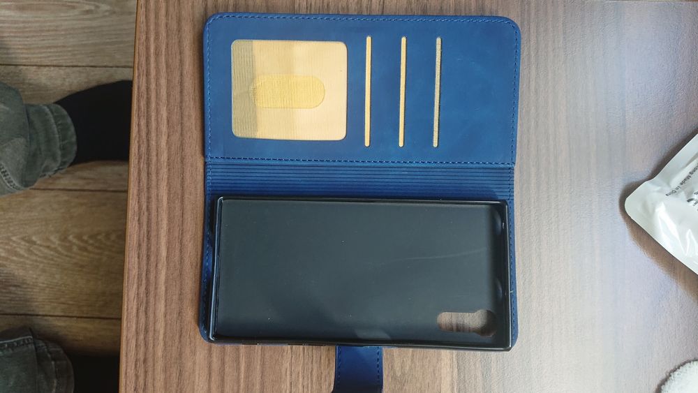 Etui na telefon Sony Xperia XZ. Marka Generic