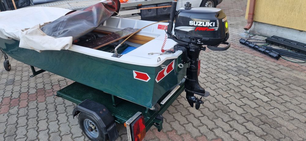 Łódź wędkarska. Suzuki DF6