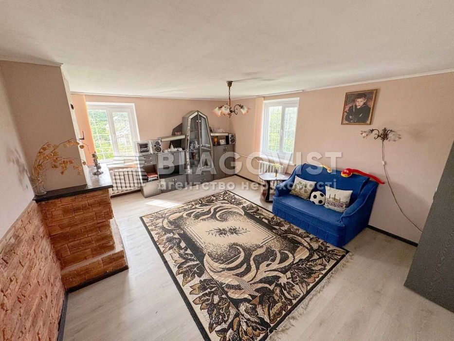 2-поверховий будинок Вишеград Бучанський  Київська обл 30 км від Києва