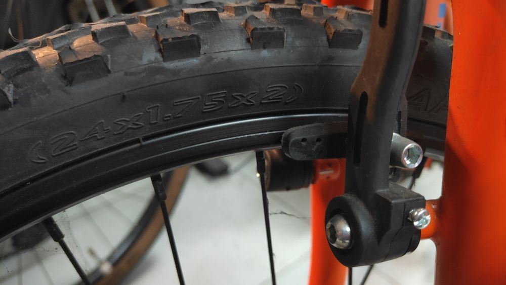 Bicicleta Roda 24 alumínio