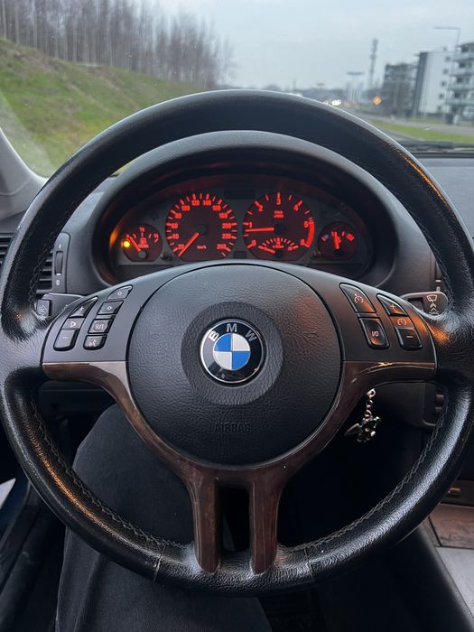 ( TEZ ZAMENIE ) BMW seria 3 e46 touring  diesel automat polift OC PT