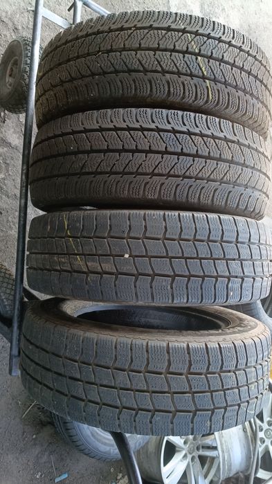 205.65.16c opony używane 2xsemperit 24 rok 2 x vredestein 20ty rok topczewski team