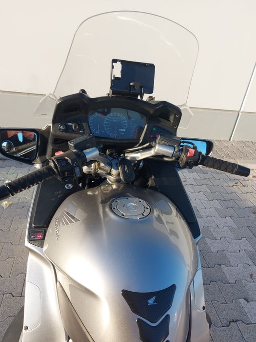Moto, Honda Pan European St1300