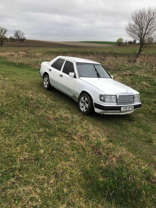 Мерседес 124.2.0