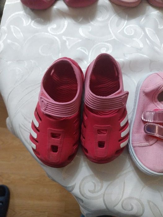 Buty dla dziewczynki - rozmiar 23