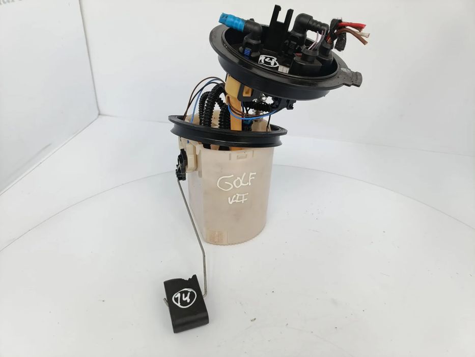 Bomba de combustível VOLKSWAGEN Golf VII (5G1, BQ1, BE1, BE2)