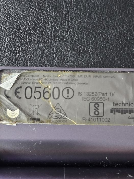 Tablet  lenovo yt-x703l