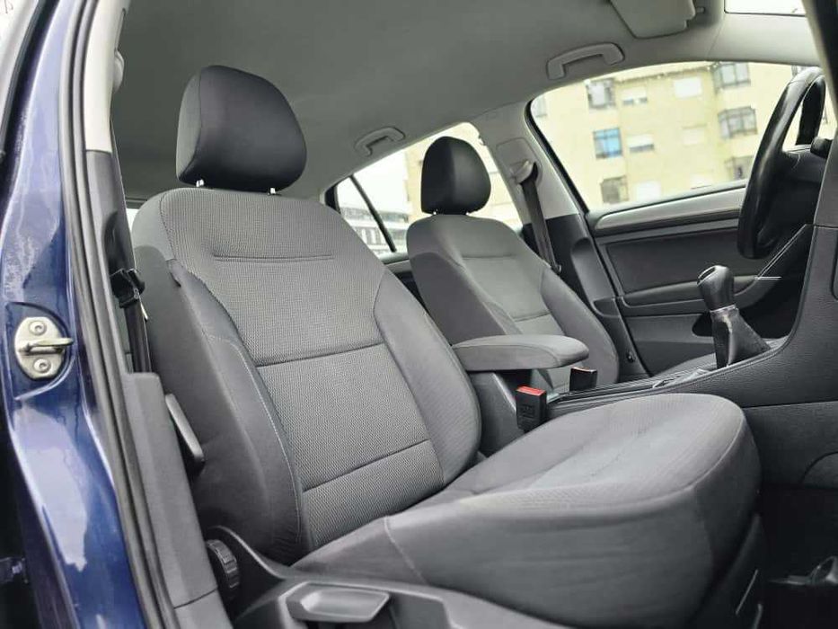 VOLKSWAGEN GOLF VII 1.6TDI 110CV "LOOK GTI"