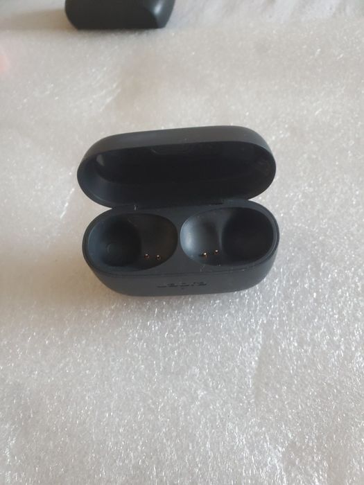 Etui oryginalne jabra elitę 4 active sprawne