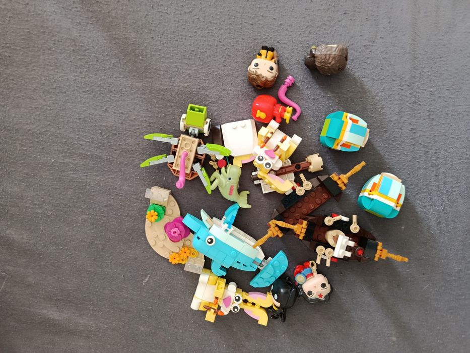 Klocki LEGO -kilka zestawów