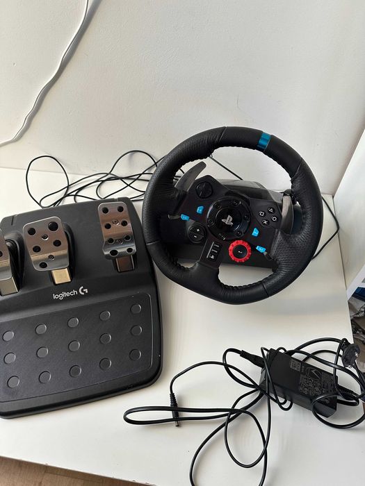 Kierownica Logitech G29 - jak nowa, praktycznie nieużywana simracing