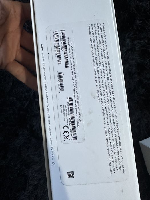 Apple watch seria 4 40 mm  silver aluminium