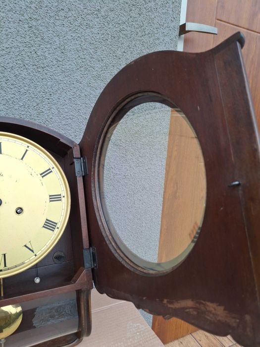 Zegar wiszący ścienny Mauthe