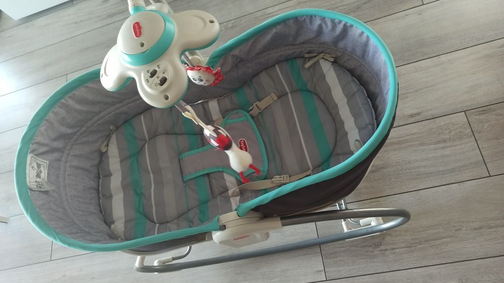 Leżaczek bujaczek tiny love