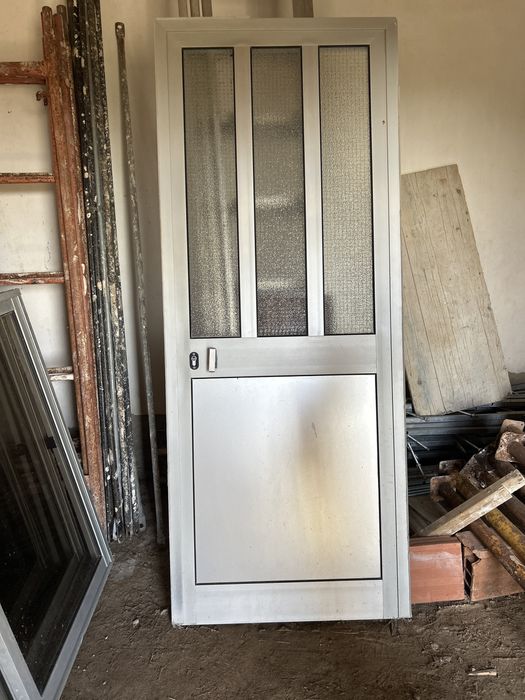 Porta de aluminio