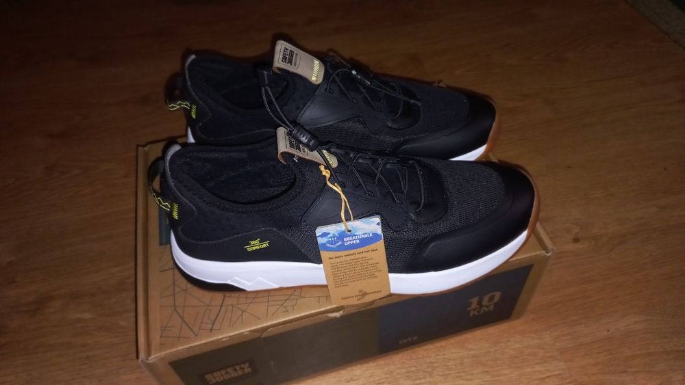 Кроссовки  мужские SJ новые 43 р