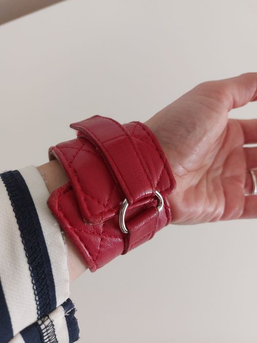 Relógio vermelho Tommy Hilfiger