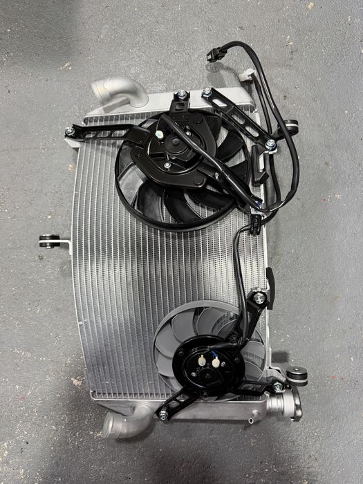 Materiak yamaha R1 novo