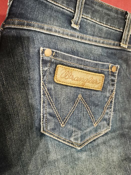Jeansy Wrangler proste W27 L32