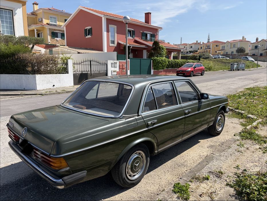 Mercedes w123 200D