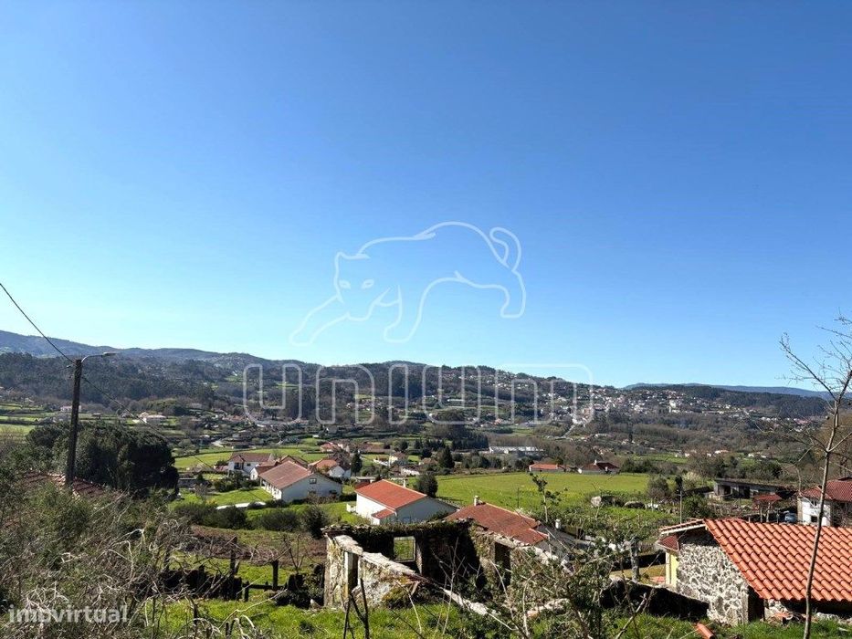 Terreno em Paredes de Coura