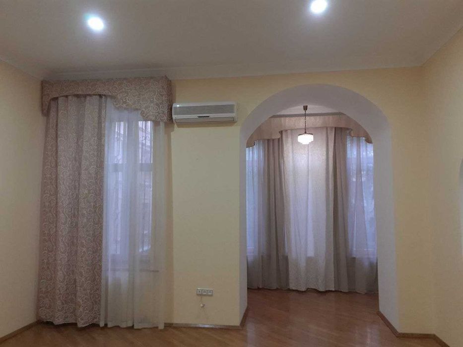 ПРОДАМ 2х кімн квартиру у Центрі Одеси