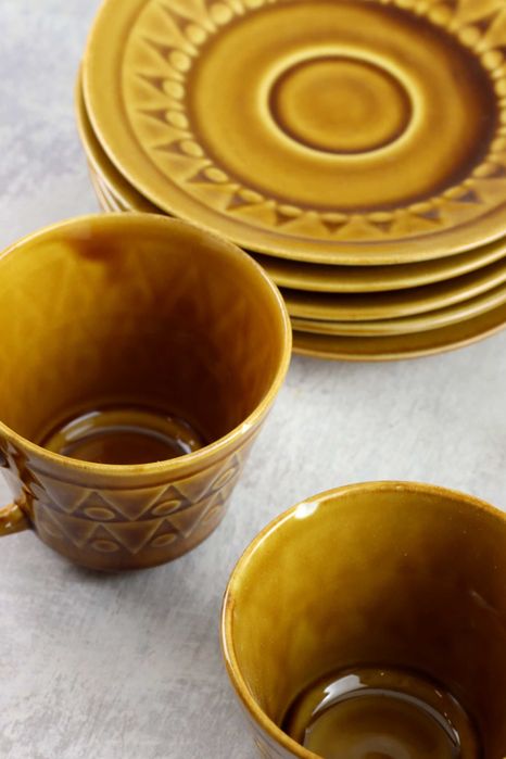 Zestaw ceramicznych filiżanek Ira Chodzież porcelit ceramika prl