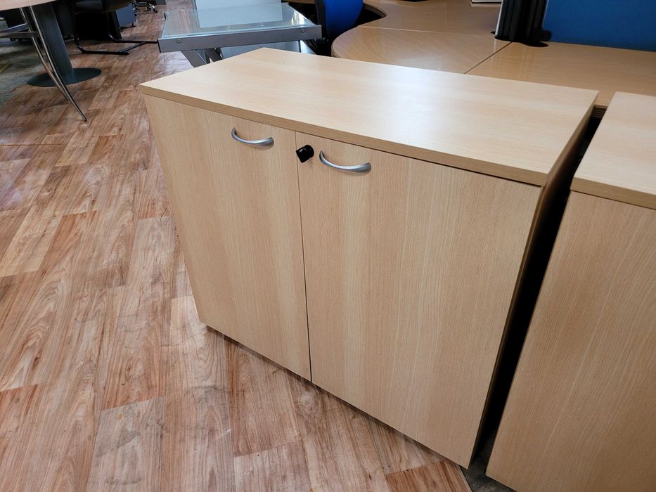 Office Cabinets – With Lock – Very Good Overall Condition – V64584262099842121