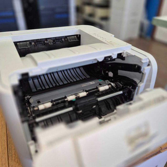 Мережевий лазерний принтер  HP LJP2035n на картриджі hp 505. Гарантія рік