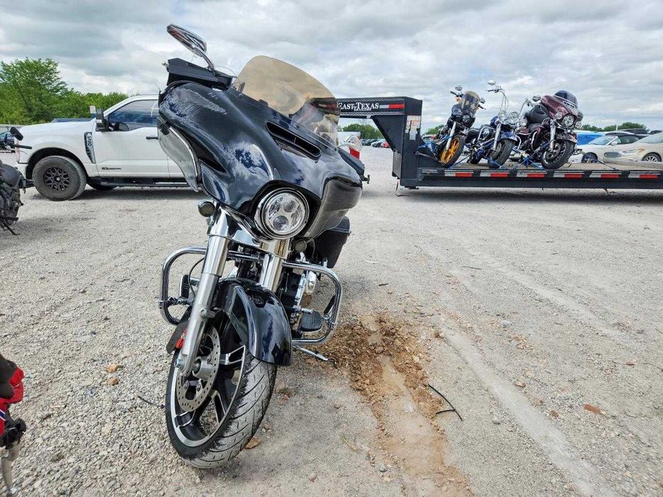 2015 Harley-Davidson FLHX Street Glide