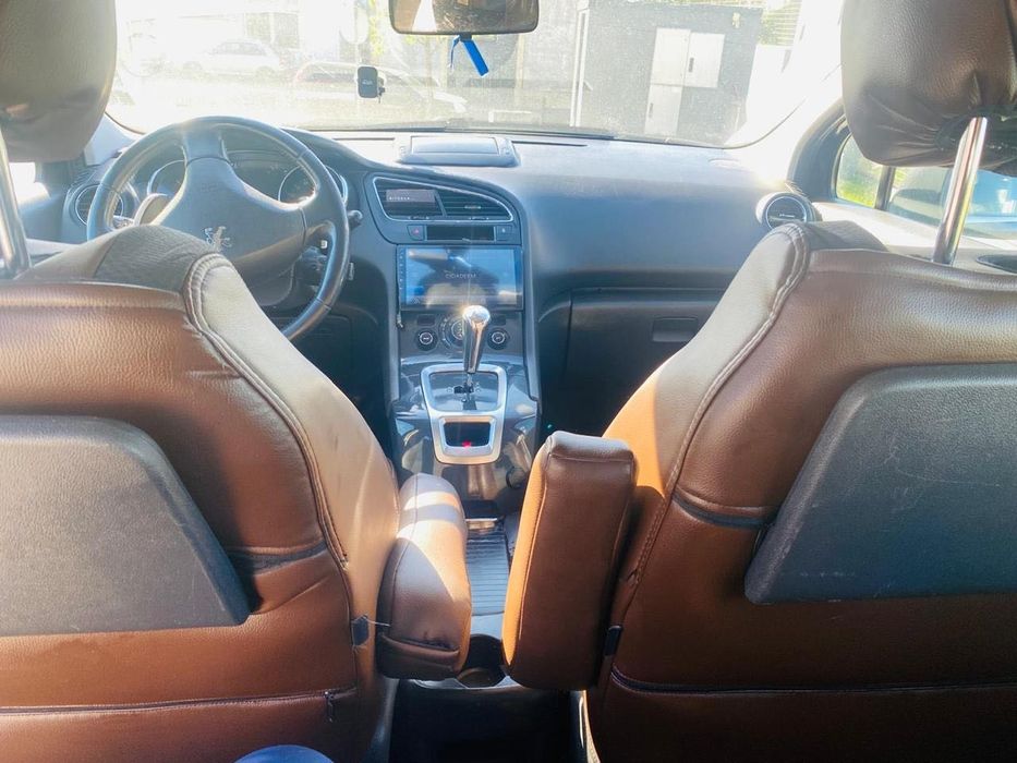 Peugeot 5008 Caixa Automática