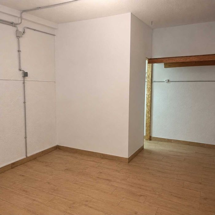 aluga se garagem exterior agualva cacem