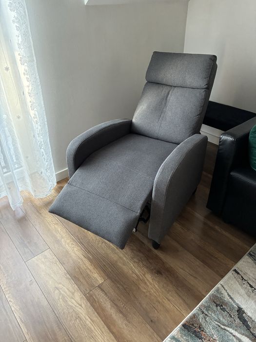 Fotel wypoczynkowy z podnóżkiem