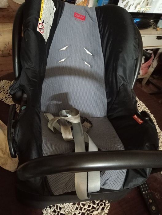 Vendo ovo com isofix