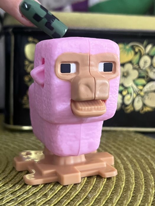 Овца розовая Майнкрафт Макдональдс